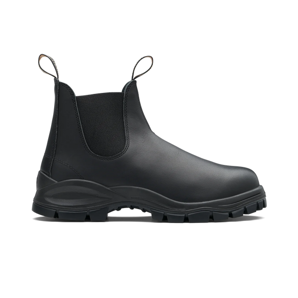 BLUNDSTONE 2240 LUG SOLE IN BLACK the Urban Shoe Myth