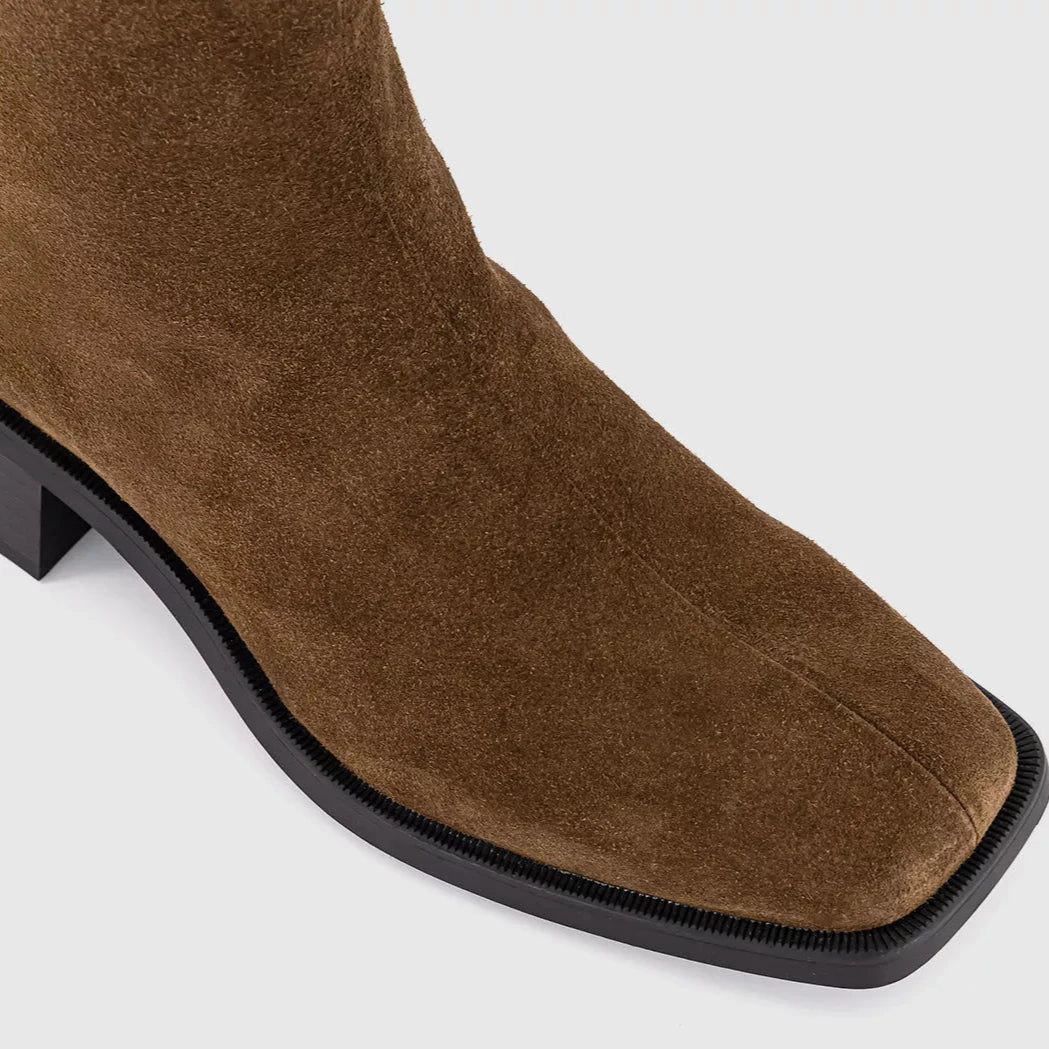 VAGABOND SHOEMAKERS- BLANCA BOOTIE IN MOCCA BROWN SUEDE