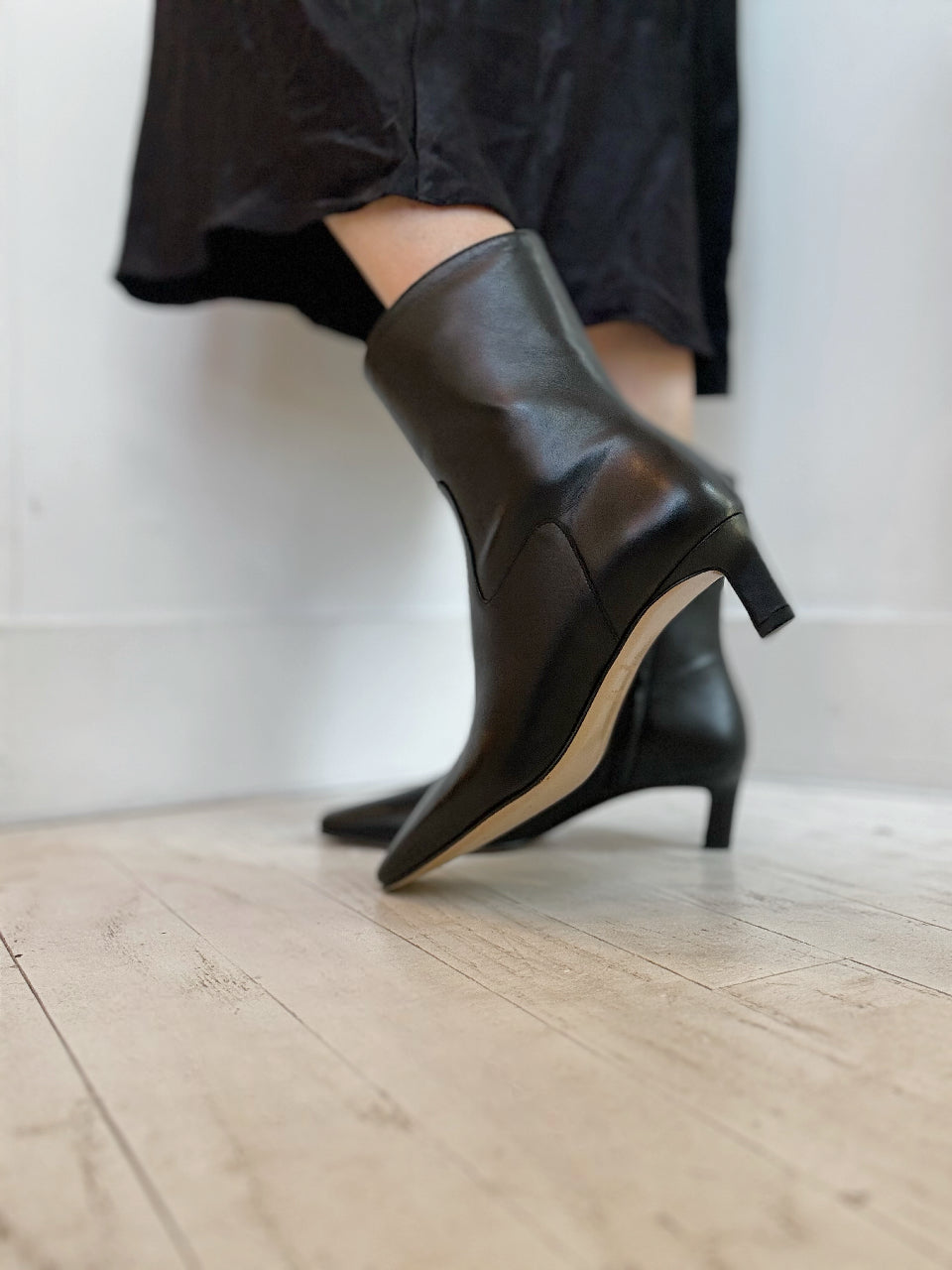 ALOHAS - NASH BOOT IN BLACK LEATHER