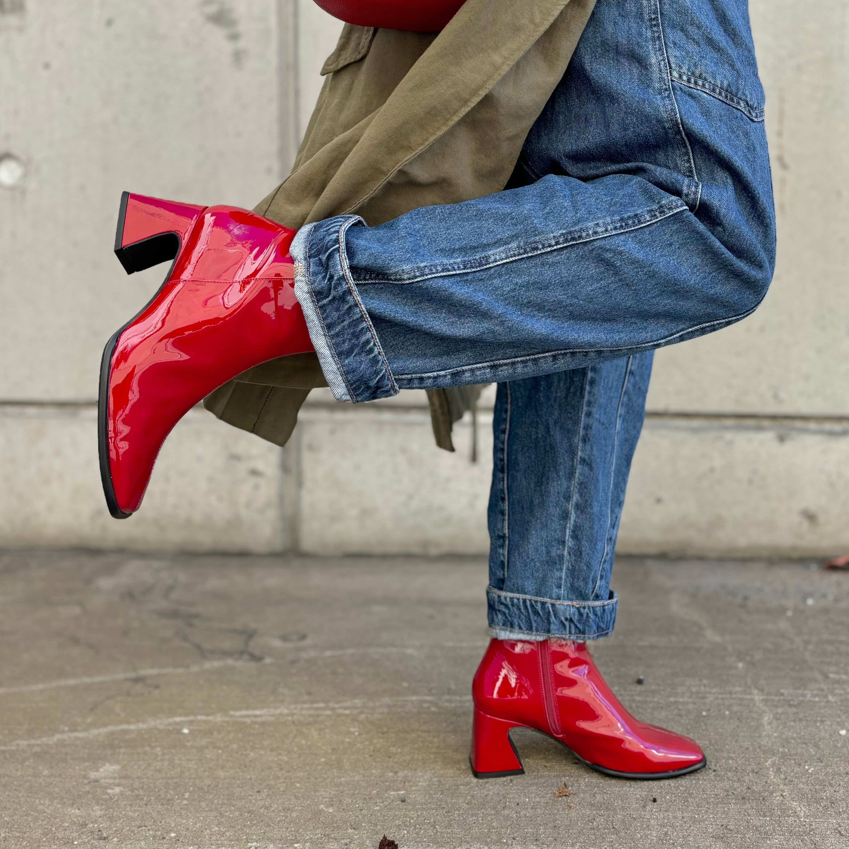 ANGEL ALARCON DREMIA BOOT IN RED PATENT LEATHER 38