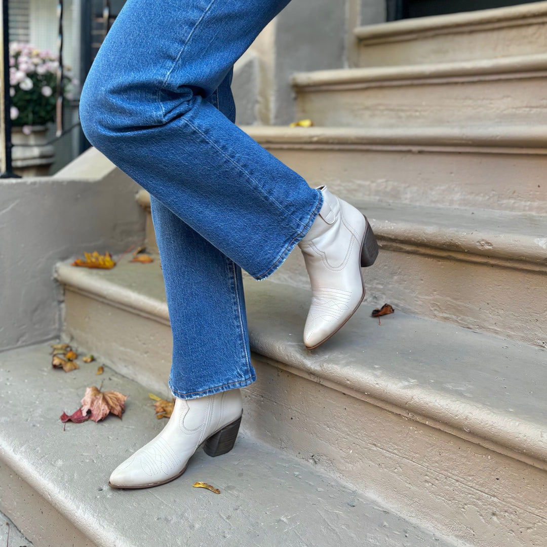 MIZ MOOZ - JINA WESTERN BOOTIE IN CREAM ANTIQUE LEATHER