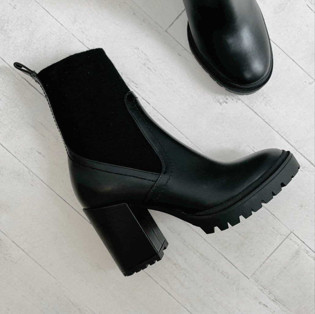 STEVE MADDEN - SAHLY BOOT IN BLACK SYNTHETIC LEATHER