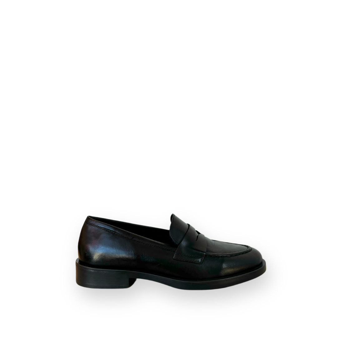 ATELIERS - CARLOS LOAFER IN BLACK LEATHER