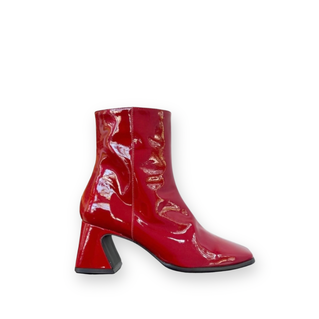 ANGEL ALARCON - DREMIA BOOT IN RED PATENT LEATHER