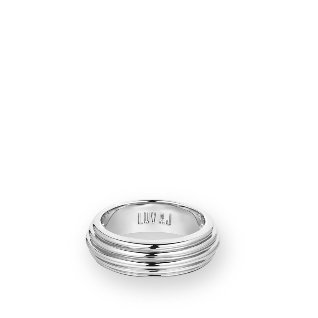 LUV AJ - REMY RIDGED RING IN SILVER