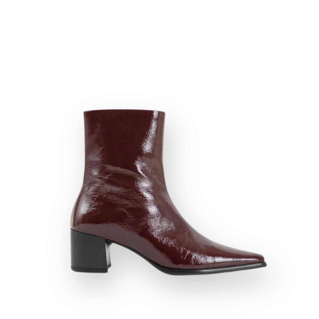 VAGABOND SHOEMAKERS - GISELLE BOOTIE IN DARK RED PATENT LEATHER