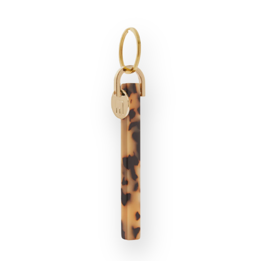 MACHETE - BAR KEYCHAIN IN BLONDE TORTOISE - GOLD HARDWARE