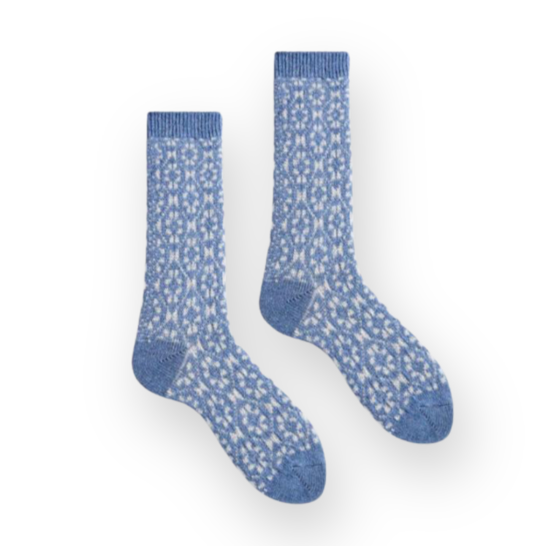 LISA B. - WOMEN'S ASTER FLOWER WOOL CREW SOCK IN CHAMBRAY CASHMERE