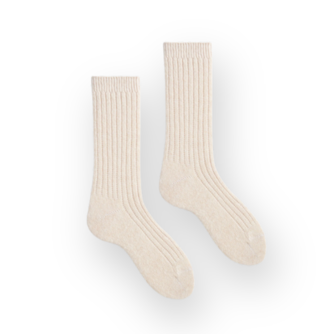 LISA B. - WOMEN'S SOLID RIBBED WOOL CREW SOCK IN CREME CASHMERE