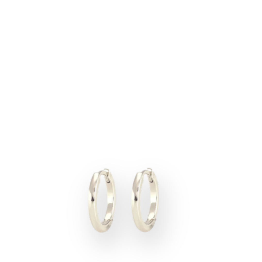 KRIS NATIONS - CLASSIC 12MM HINGED HUGGIE HOOP EARRINGS IN SILVER