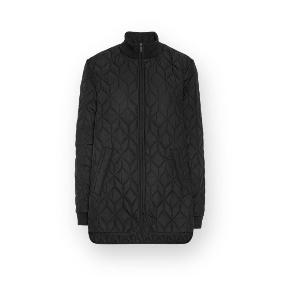 ILSE JACOBSEN - SHORT PADDED QUILT40 COAT IN BLACK