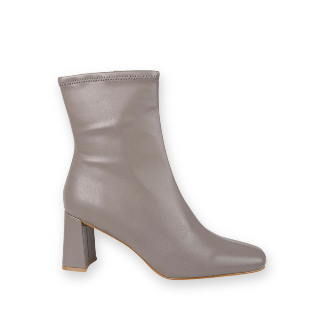 STEVE MADDEN - HUSH BOOTIE IN TAUPE SYNTHETIC LEATHER