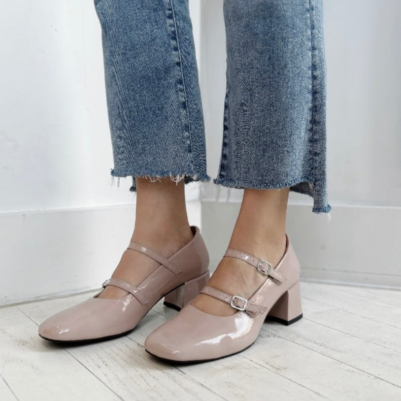 VAGADOND SHOEMAKERS- ADISON MARY-JANE PUMP IN DUSTY PINK PATENT LEATHER