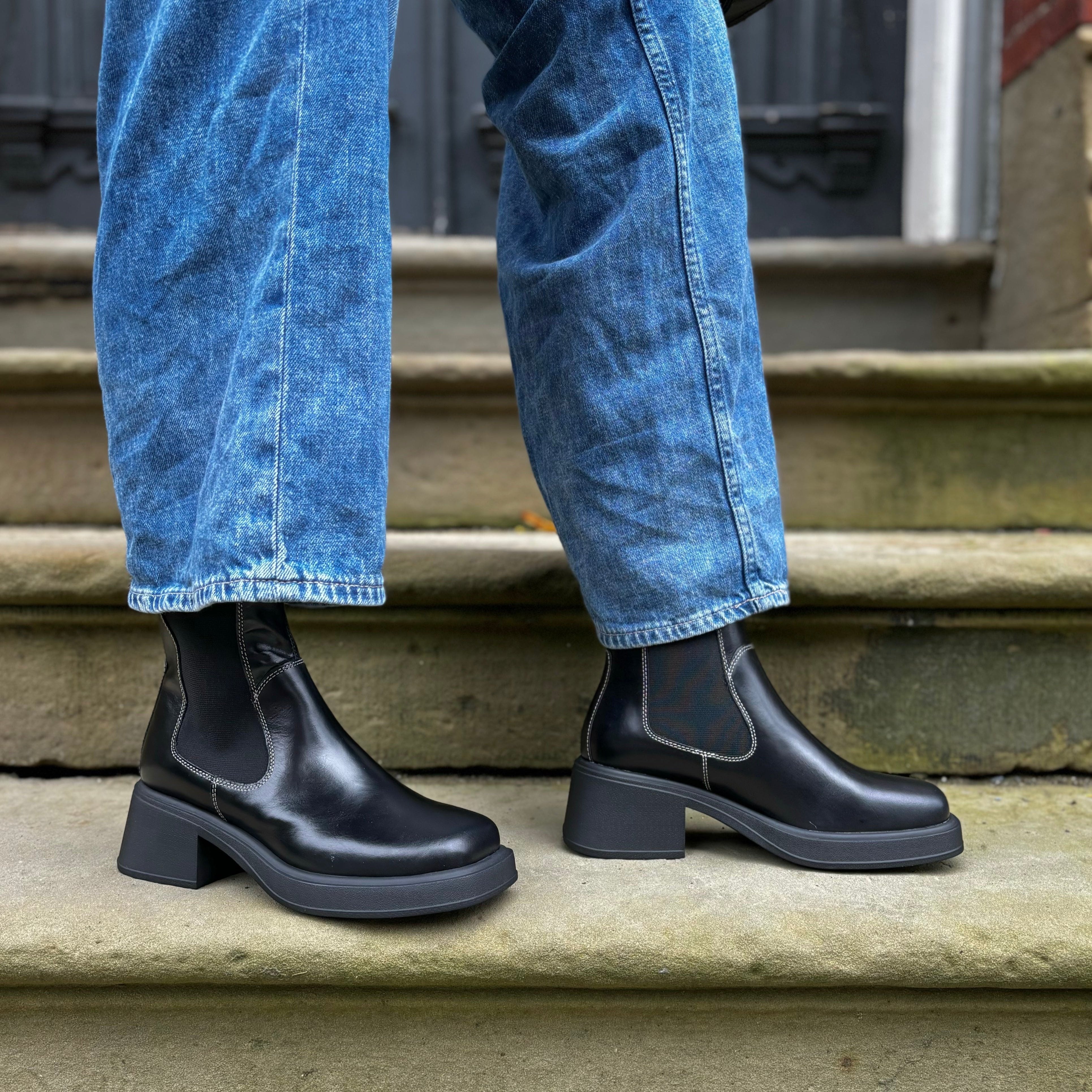 VAGABOND DORAH BOOTIE IN BLACK LEATHER the Urban Shoe Myth