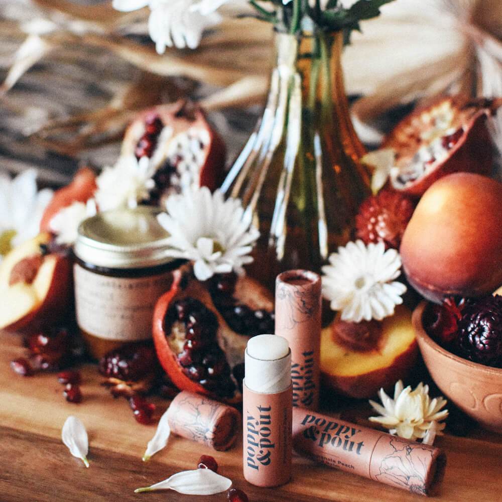 POPPY & POUT - LIP BALM IN POMEGRANATE PEACH