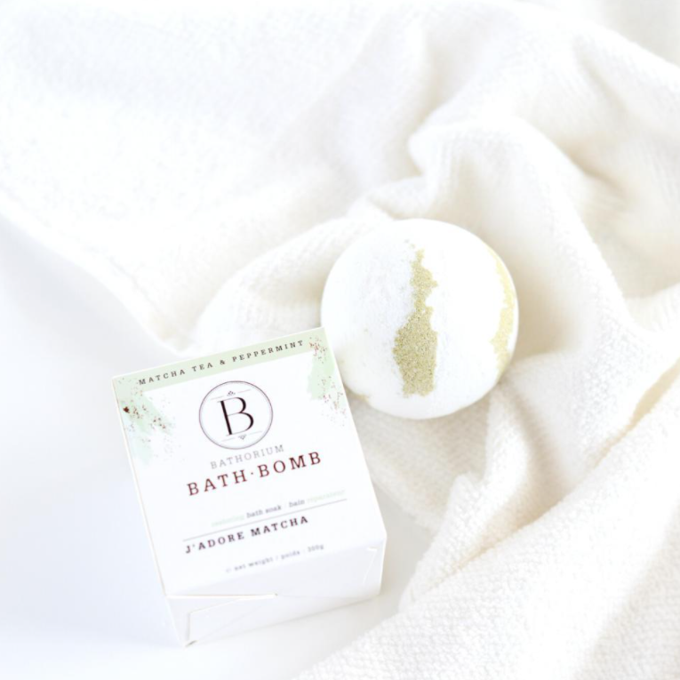 BATHORIUM - BATH BOMB IN J'ADORE MATCHA